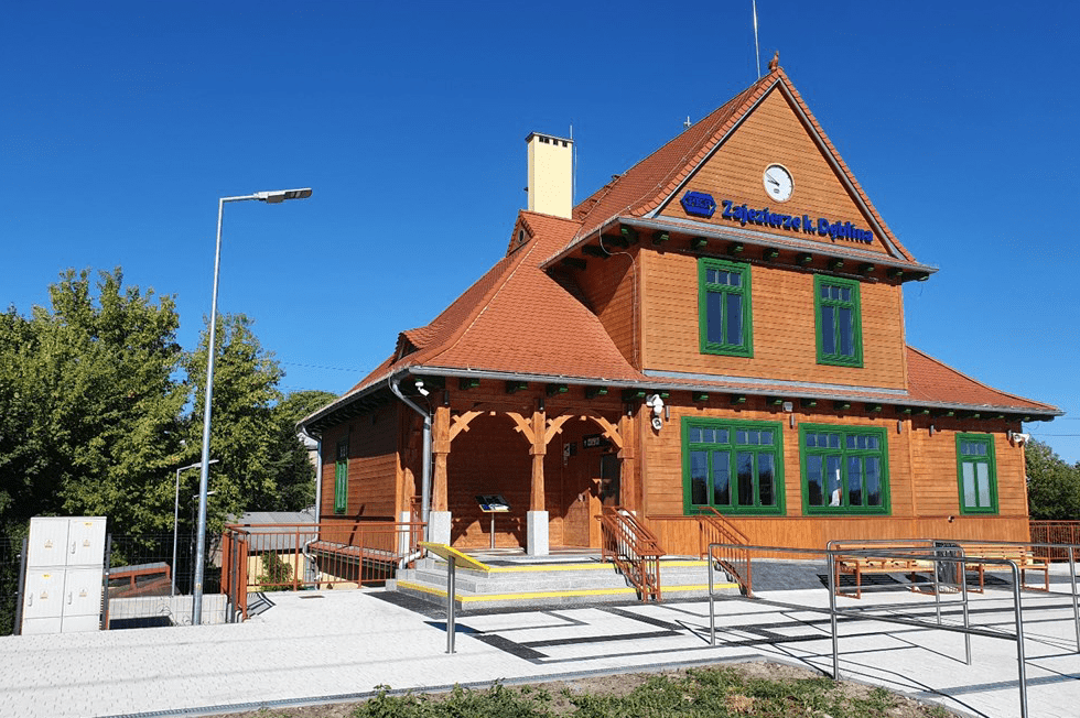 Dworzec kolejowy w Zajezierzu k. Dęblina – inwestycja ukończona